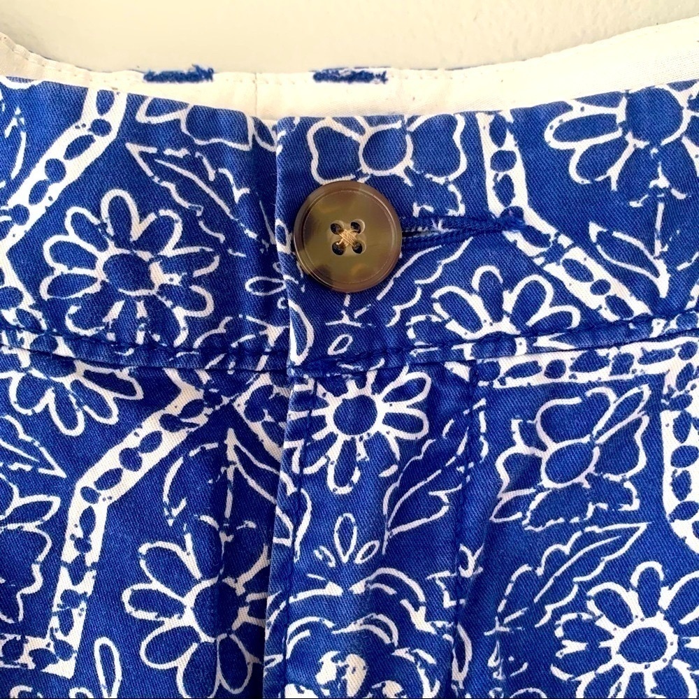 Old Navy Shorts Blue White Geometric Size 2 - Picture 7 of 10